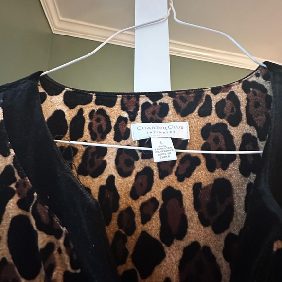 Charter Club Leopard Print Robe - Picture 2 of 2